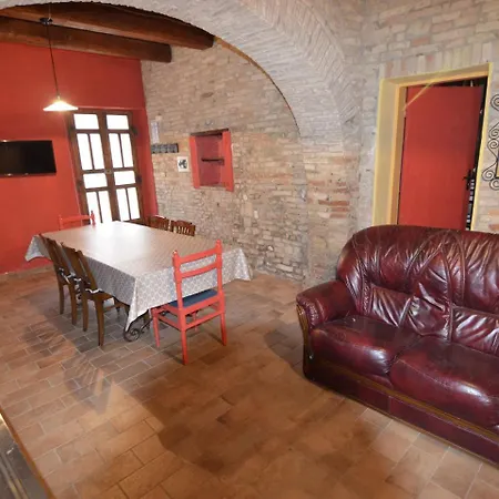 Apartment Historic In With Swimming Pool *